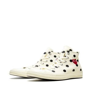 Baskets Red Heart Converse à pois pointure 70 (blanches)