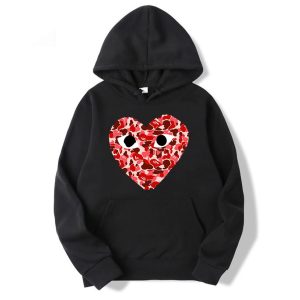 Comme Des Garcons Camo Heart -huppari